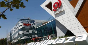 Mallplaza se alia con Linio