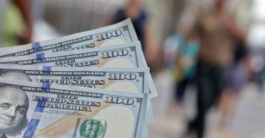 dólar