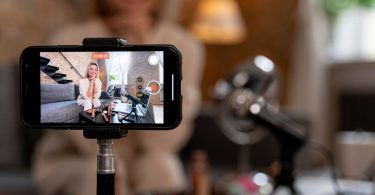 Sunat tiene identificados solo a 250 influencers para el pago de impuestos