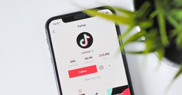 TikTok apunta pequeñas empresas con un nuevo programa educativo