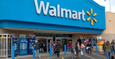 Walmart se alia con paramount para competir con Amazon
